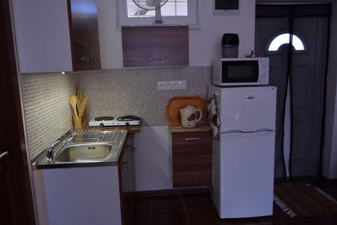 Belany Studios Veľký Meder Екстериор снимка
